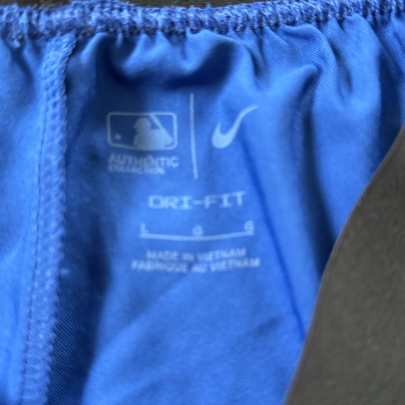 Nike Phillies Athletic Shorts Lightweight Performance L - Picture 10 of 12